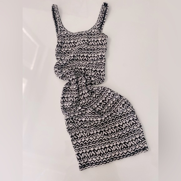 Billabong midi dress Size XS - Picture 4 of 4